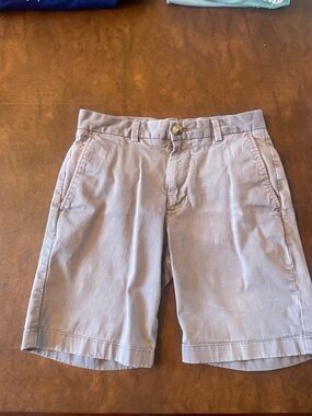 Vineyard Vines Men's Flat Front Chino Shorts - Light Gray